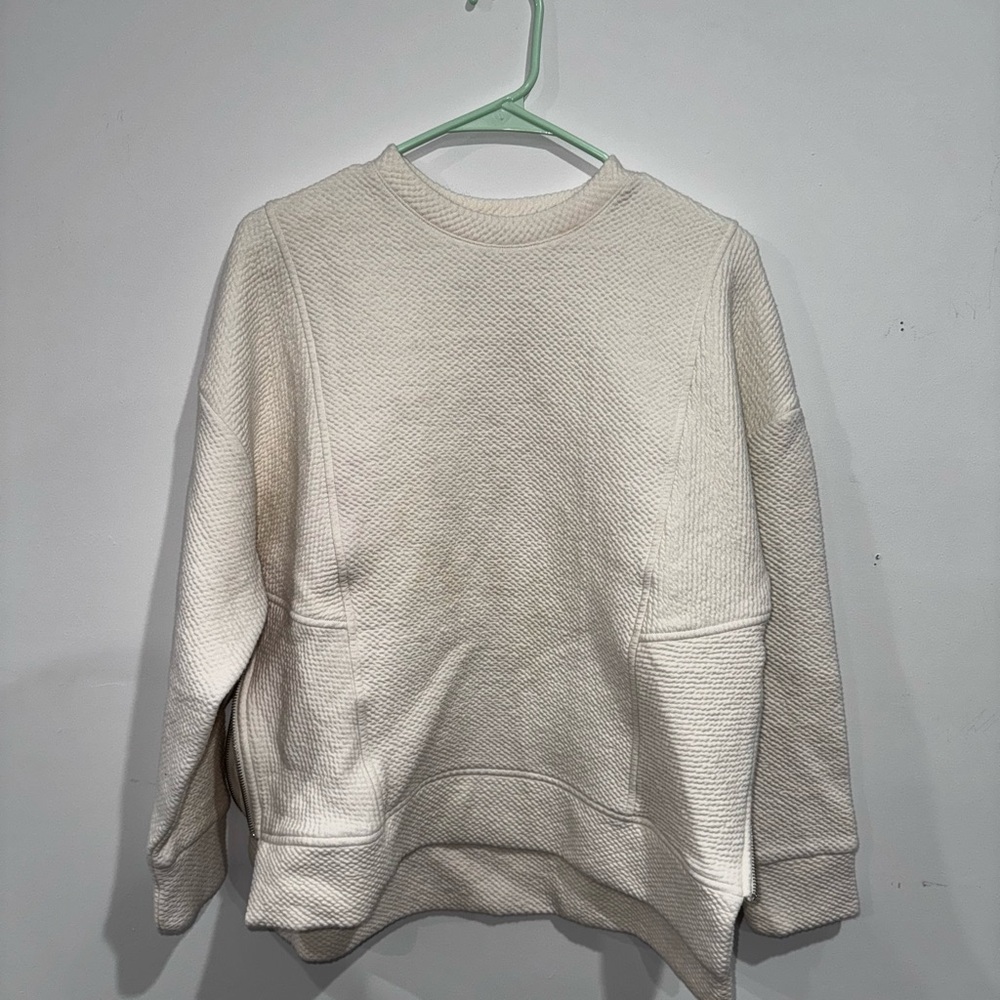 CALIA by Carrie Underwood Cream Crewneck Sweater